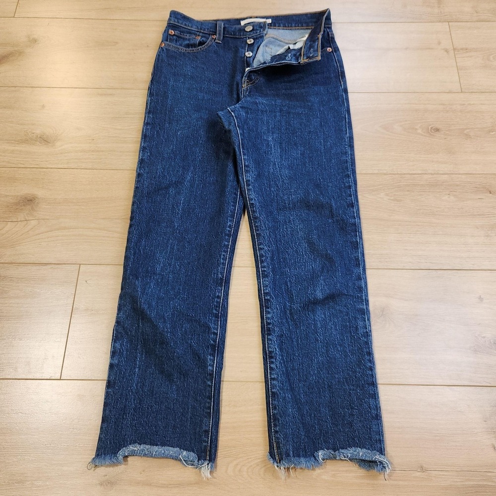 Levis Premium Wedgie Straight Jeans Womens 26x26 Blue High Rise Raw Hem Denim